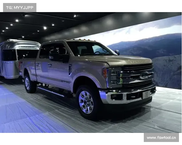 全新福特F-250 Super Duty：开这种豪车运货？